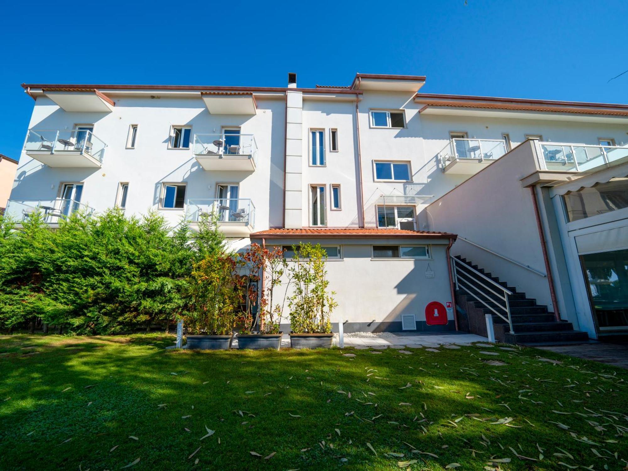 Hotel Eden Park Cilento Ispani Exteriör bild